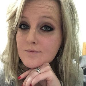 Meet your Posher, Brittney